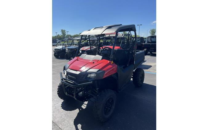 2026 Pioneer 700 Deluxe - Honda
