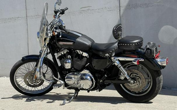 2010 Harley-Davidson® XL1200C - Sportster® 1200 Custom