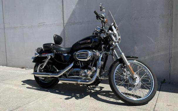 2010 Harley-Davidson® XL1200C - Sportster® 1200 Custom