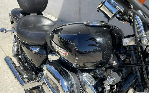 2010 Harley-Davidson® XL1200C - Sportster® 1200 Custom