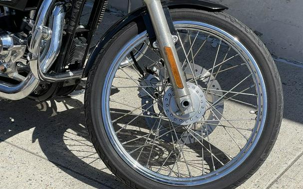 2010 Harley-Davidson® XL1200C - Sportster® 1200 Custom