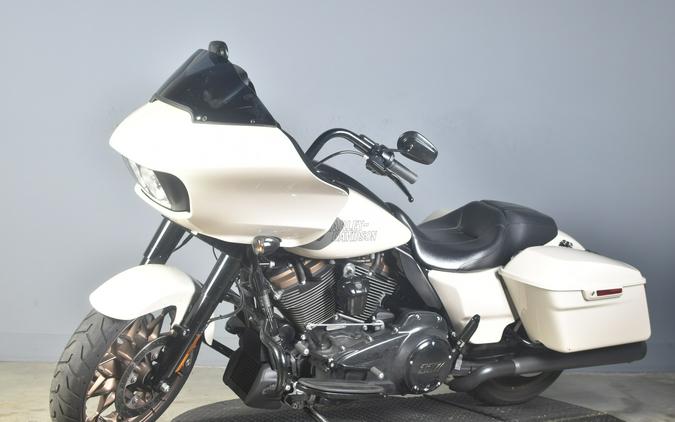 2023 Harley-Davidson Road Glide ST White Sand Pearl