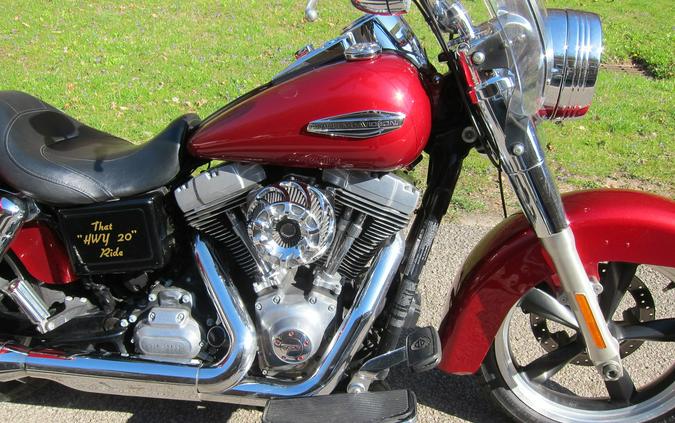 2012 Harley-Davidson® FLD Switchback