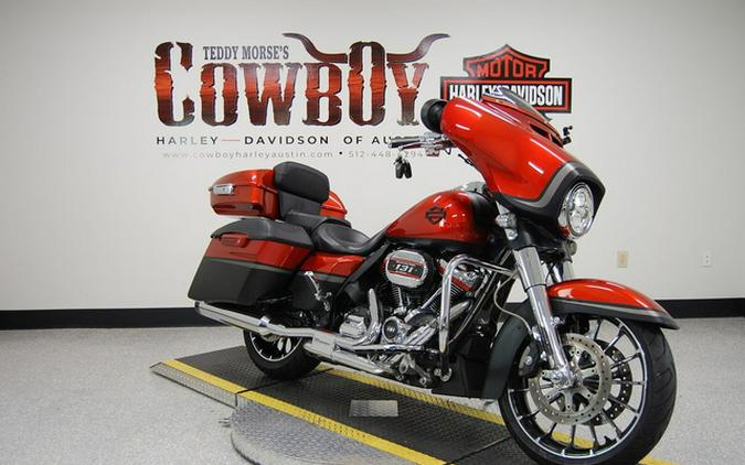 2018 Harley-Davidson Street Glide FLHXSE - CVO