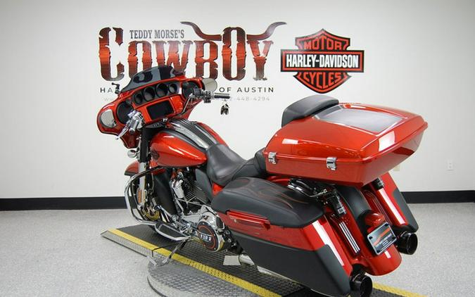 2018 Harley-Davidson Street Glide FLHXSE - CVO