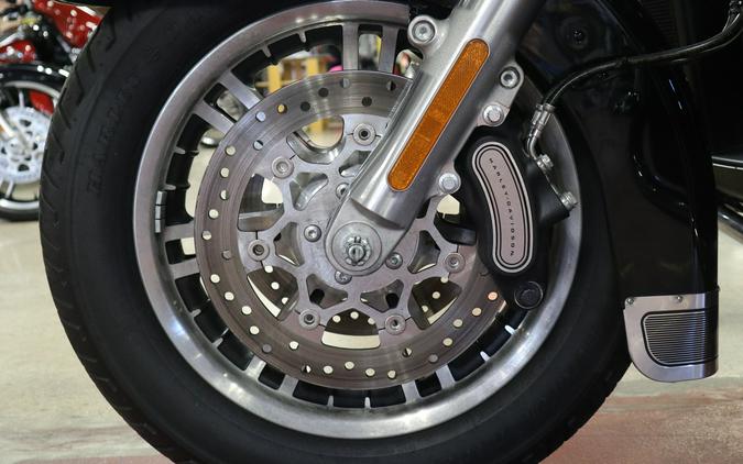 2018 Harley-Davidson Tri GlideĀ® Ultra
