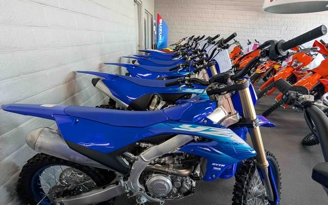 2027 Yamaha YZ450F Team Yamaha Blue - 000436