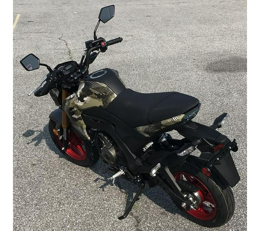 2025 Kawasaki Z125 PRO Cypher Camo Beige