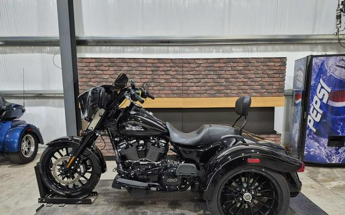 2024 Harley-Davidson® FLRT - Freewheeler®
