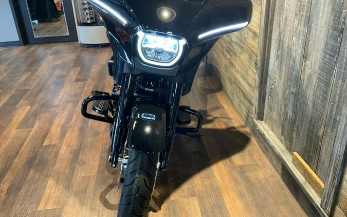 Harley-Davidson® Street Glide® 2024 FLHX T54-24 Vivid Black