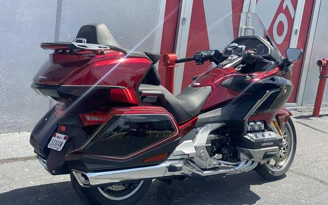 2020 Honda® Gold Wing Tour Automatic DCT Candy Ardent Red/Black