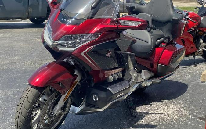 2020 Honda® Gold Wing Tour Automatic DCT Candy Ardent Red/Black