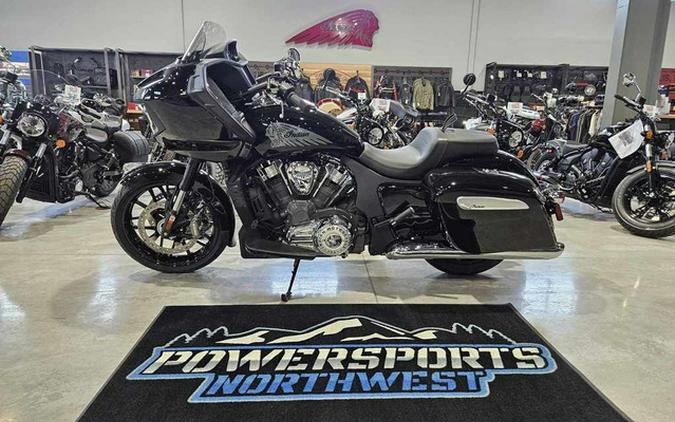 2025 Indian Challenger Black Metallic