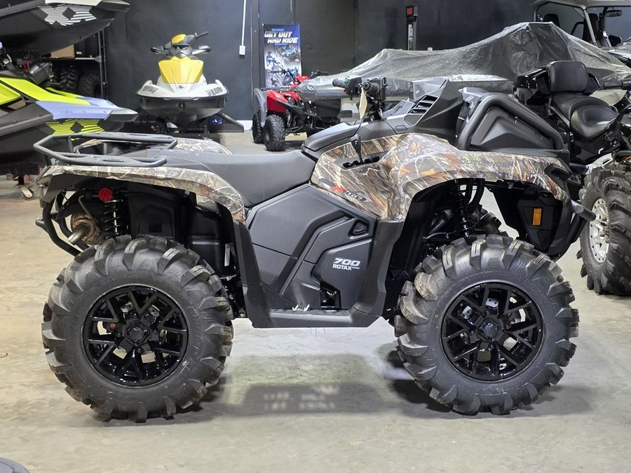 2026 Can-Am Outlander™ X mr 700