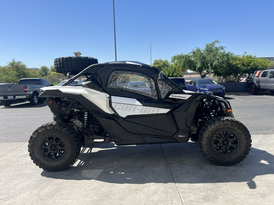 2019 Can-Am® Maverick™ X3 TURBO White