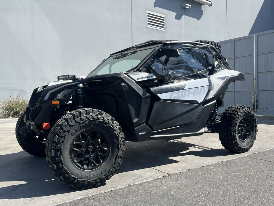 2019 Can-Am® Maverick™ X3 TURBO White