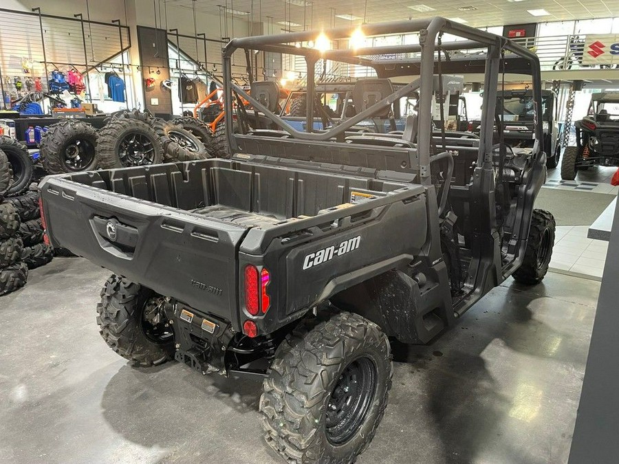 2024 Can-Am® Defender MAX HD7