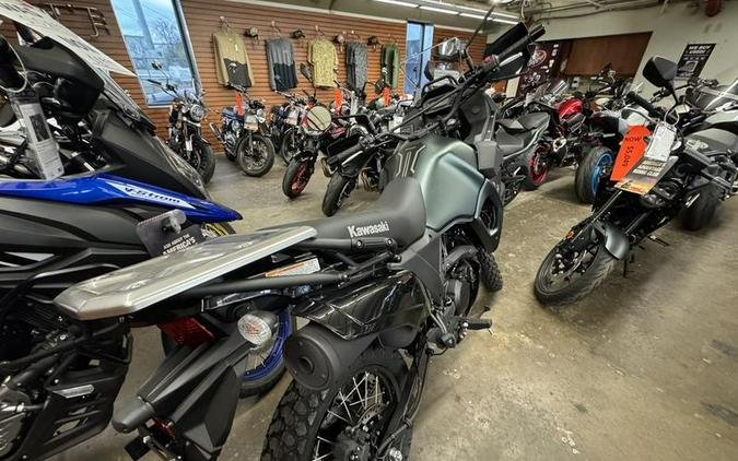 2025 Kawasaki KLR®650 S Metallic Matte Old School Green