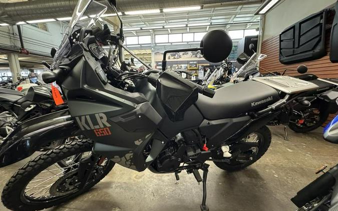 2025 Kawasaki KLR®650 S Metallic Matte Old School Green