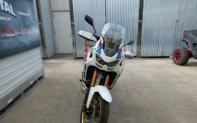 2025 Honda Africa Twin Adventure Sports ES