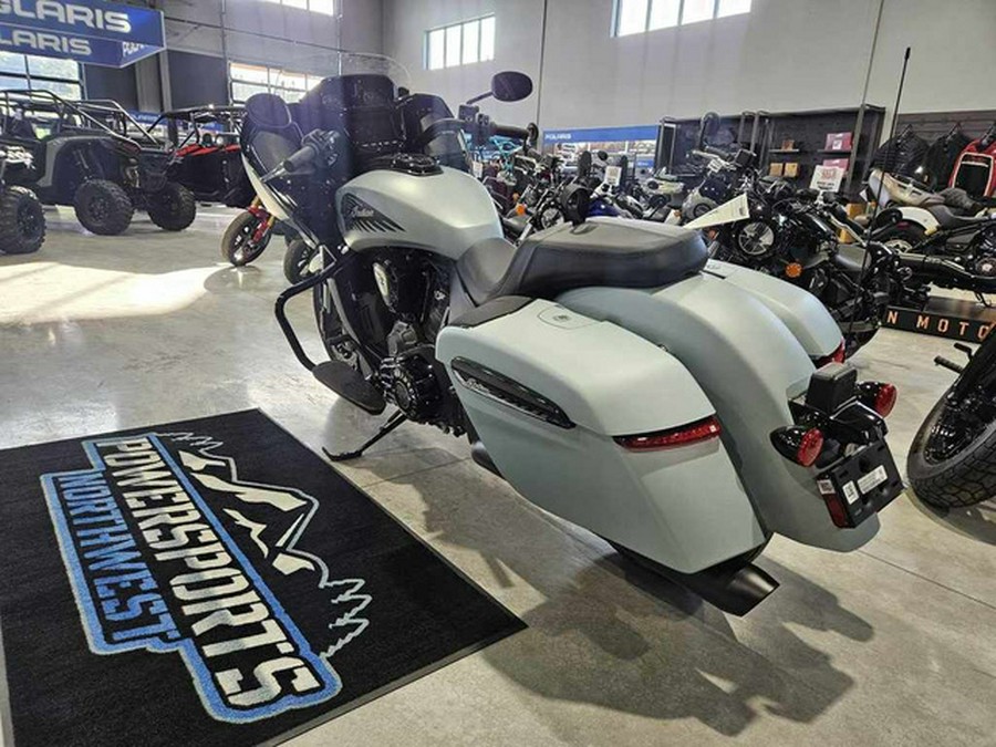 2025 Indian Challenger Dark Horse 112 Frost Silver Smoke