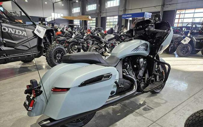 2025 Indian Challenger Dark Horse 112 Frost Silver Smoke