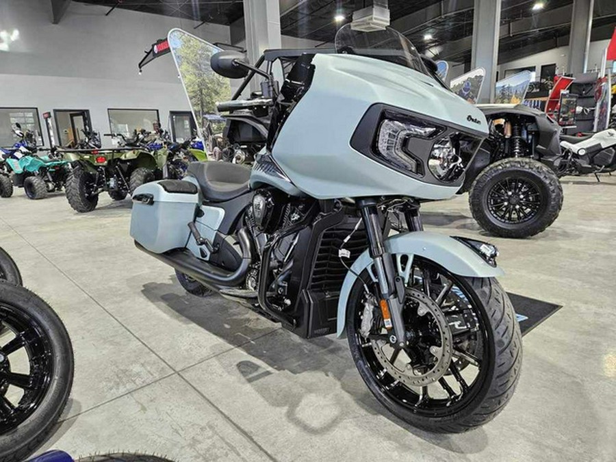 2025 Indian Challenger Dark Horse 112 Frost Silver Smoke