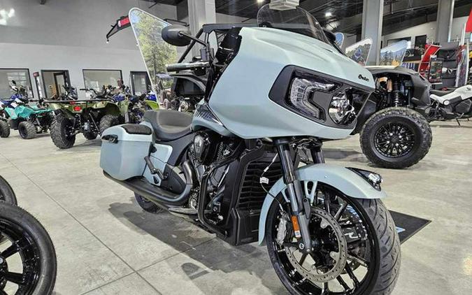 2025 Indian Challenger Dark Horse 112 Frost Silver Smoke