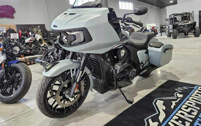 2025 Indian Challenger Dark Horse 112 Frost Silver Smoke