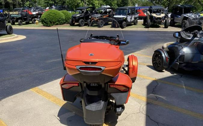 2019 Can-Am® Spyder® F3 Limited Dark