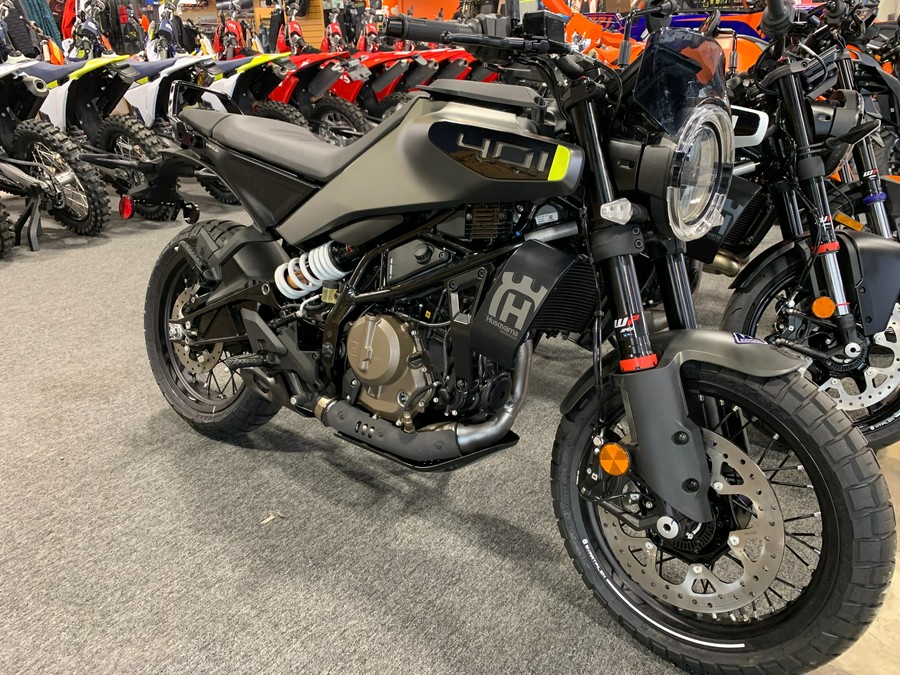 2024 Husqvarna Svartpilen 401