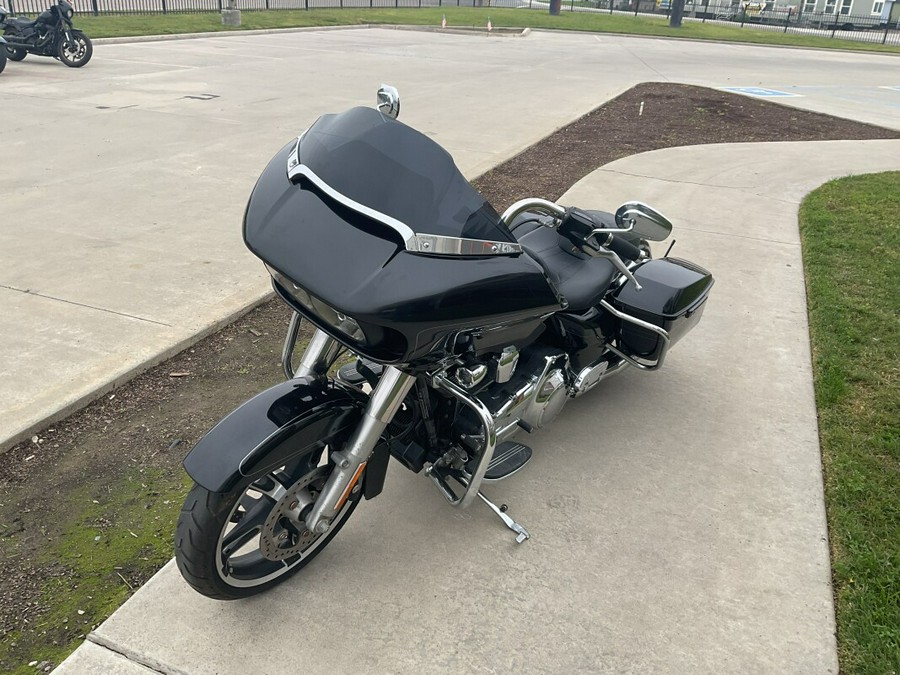 FLTRXS 2016 Road Glide® Special