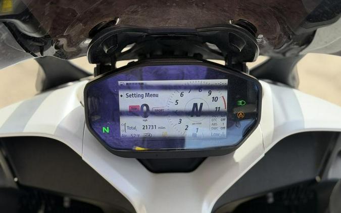 2023 Ducati SuperSport 950 S Arctic White