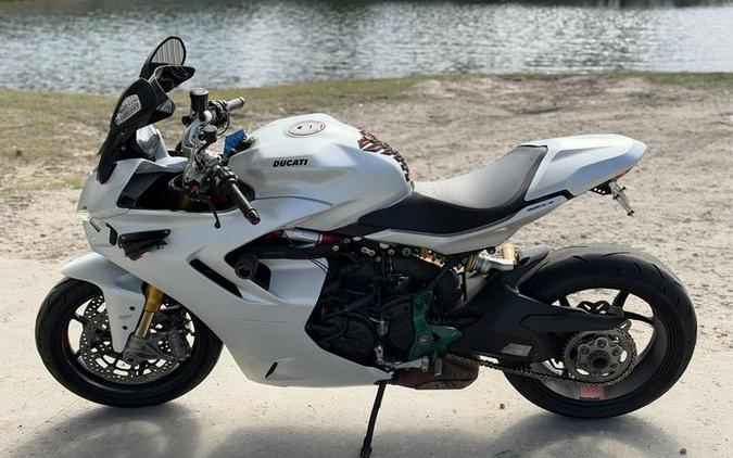 2023 Ducati SuperSport 950 S Arctic White