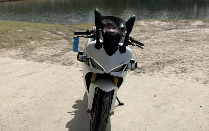 2023 Ducati SuperSport 950 S Arctic White