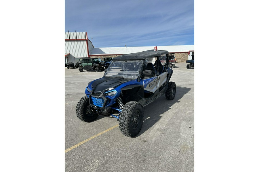 2022 Honda SXS10S4XDM