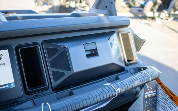 2026 CAN-AM DEFENDER MAX LONE STAR HD11