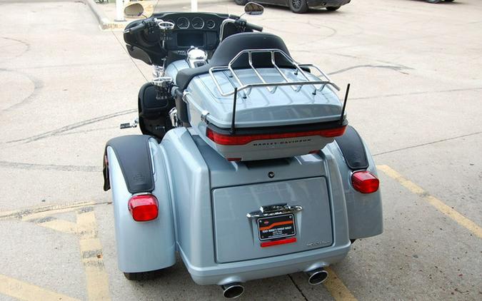 2023 Harley-Davidson FLHTCUTG - Tri Glide Ultra