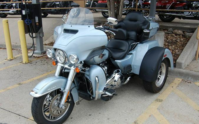 2023 Harley-Davidson FLHTCUTG - Tri Glide Ultra