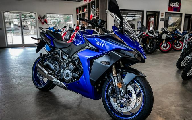 2026 SUZUKI GSX1000GT