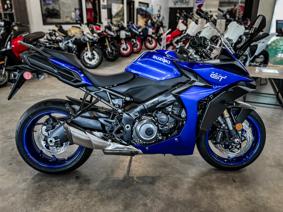 2026 SUZUKI GSX-S1000GT+