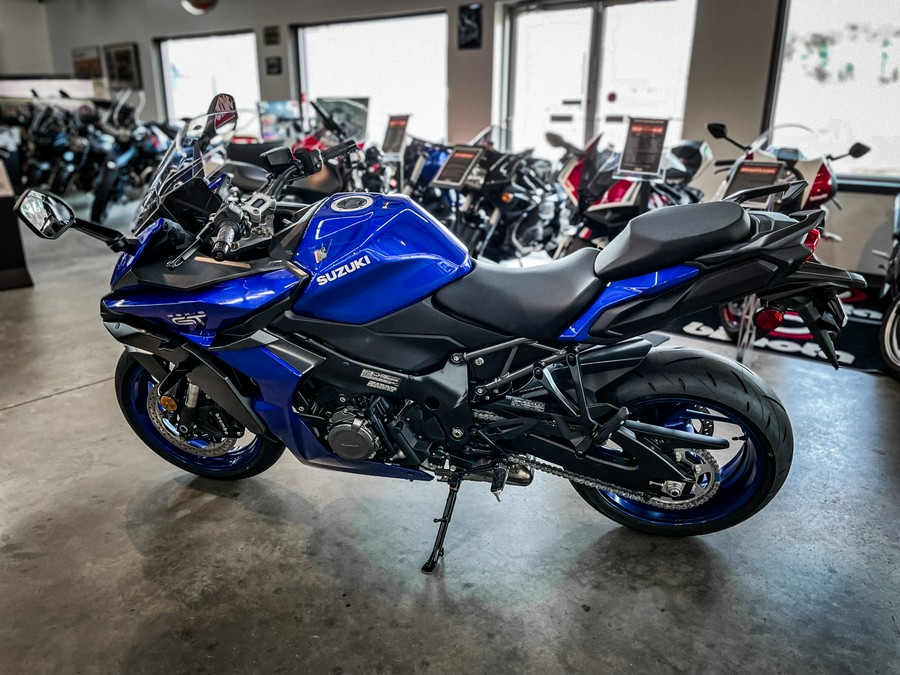 2026 SUZUKI GSX-S1000GT+