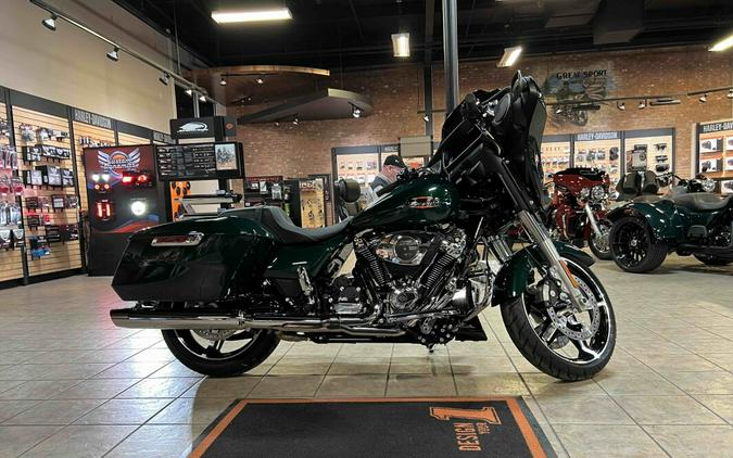 2024 Harley-Davidson Street Glide® Alpine Green