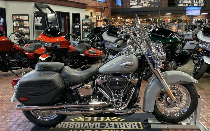 2024 Harley-Davidson Softail FLHCS - Heritage Classic