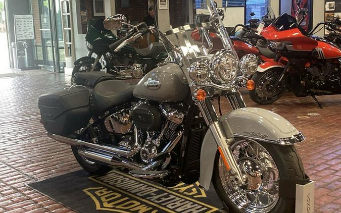 2024 Harley-Davidson Softail FLHCS - Heritage Classic