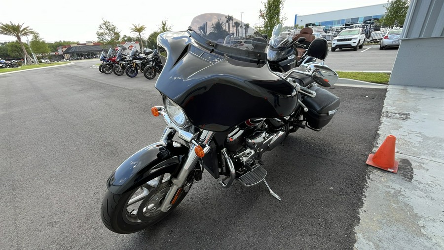 2016 Suzuki Boulevard