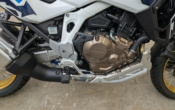 2025 Honda Africa Twin Adventure Sports ES