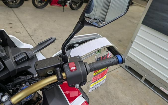 2025 Honda Africa Twin Adventure Sports ES