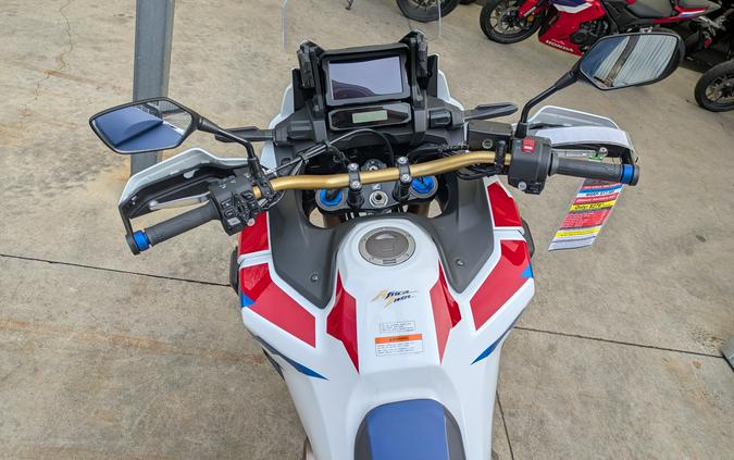 2025 Honda Africa Twin Adventure Sports ES
