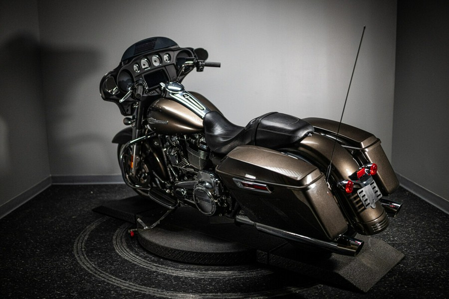 2021 Harley-Davidson Street Glide